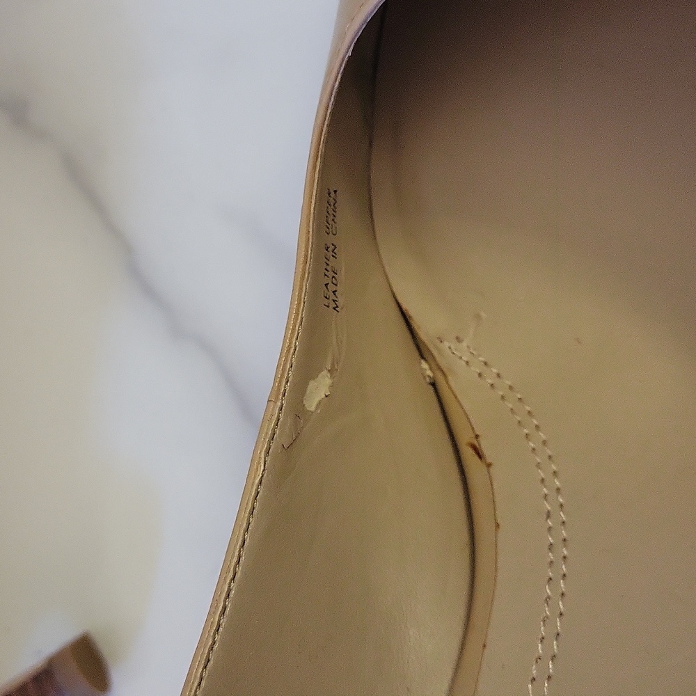 Shoes - Picture 4 of 5